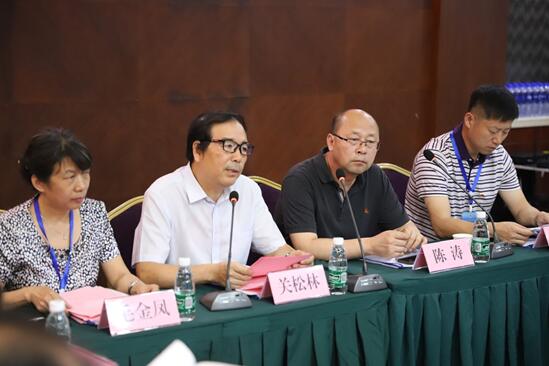 2bck体育登陆副校长关松林教授致辞.jpg